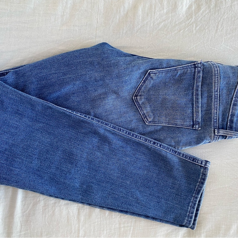 Women’s Old Navy High Rise Wow jeans - Picture 6 of 6